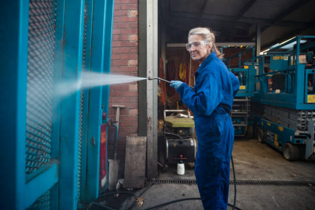 Why Choose Our Certified Pressure Washing Experts for Your Project Needs in Arthur, IL?
